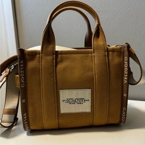 THE MARC JACOBS JACQUARD SMALL TOTE BAG - New Condition